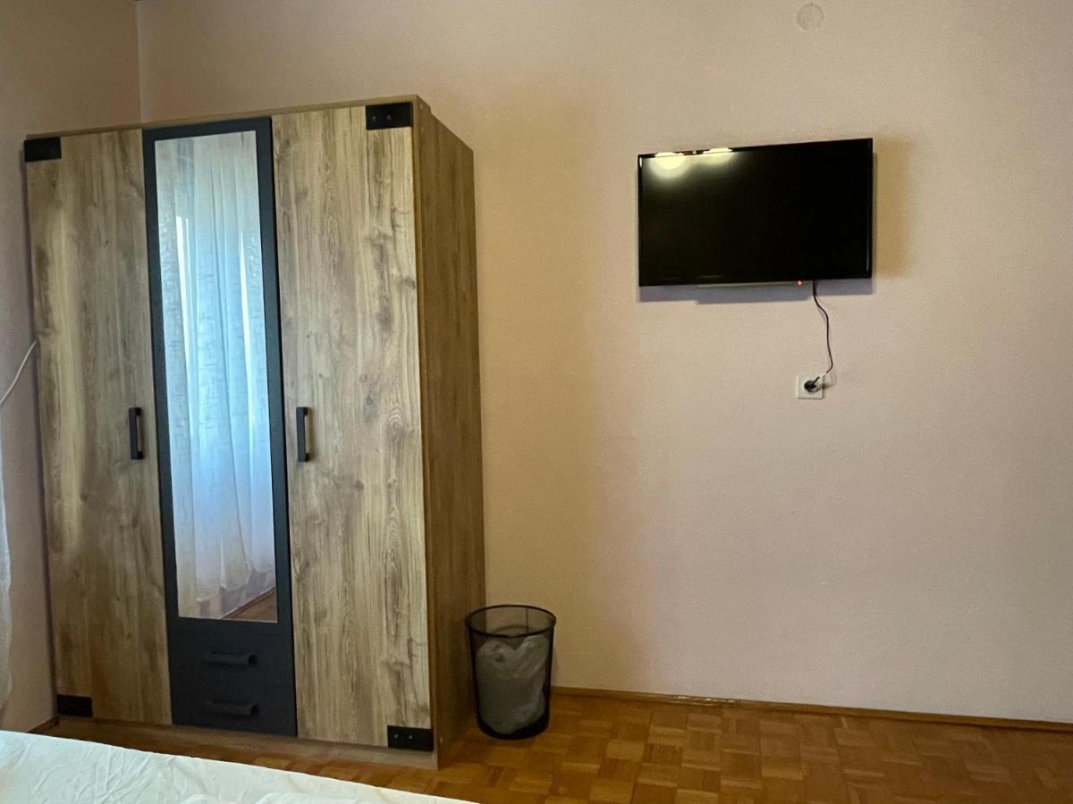 Apartment Ado Селце Екстериор снимка